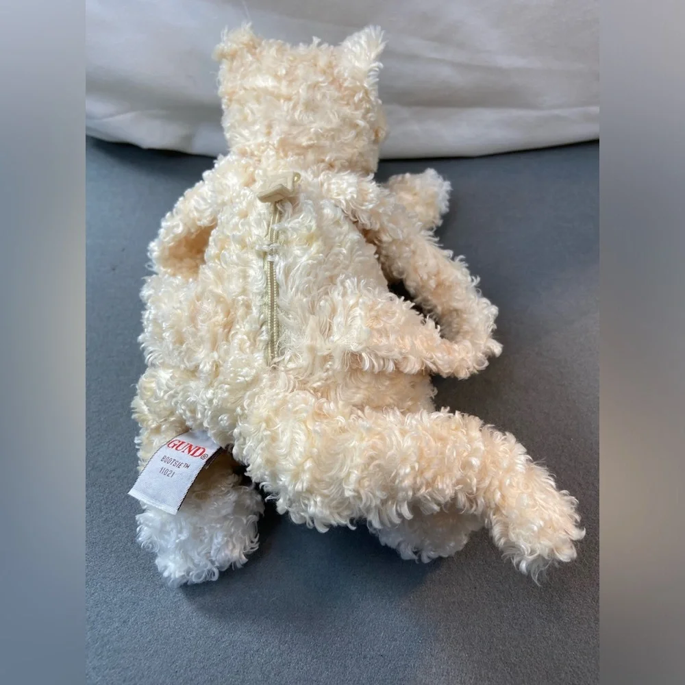 Gund soft cream